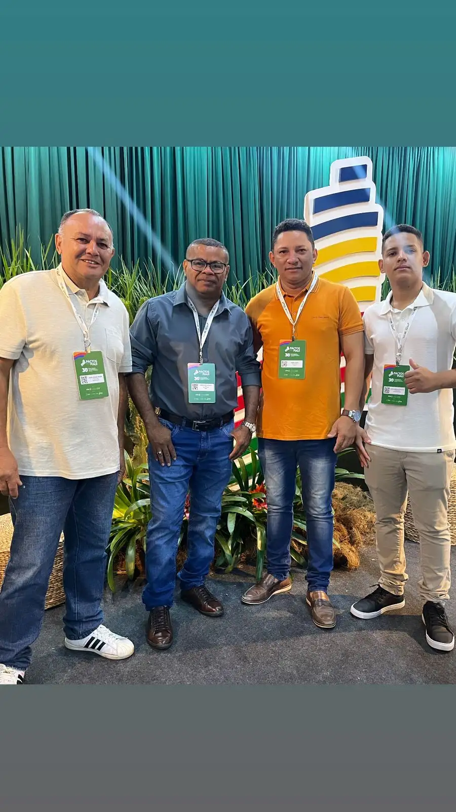 Foto 3 – Prefeitura de Flores do Piauí presente no evento “Pactos pelo Piauí”